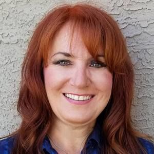 Meet your Posher, Shana